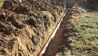 Копка траншей для водопровода в Курске: цена за метр от 920 руб.