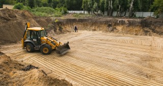 Разработка котлована Курск, цена от 307 руб./м3.